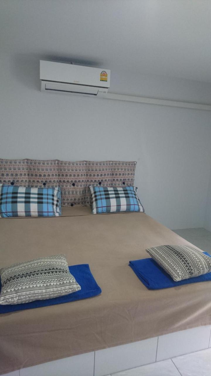 Easy Rooms And Minimart Ко-Ланта Экстерьер фото