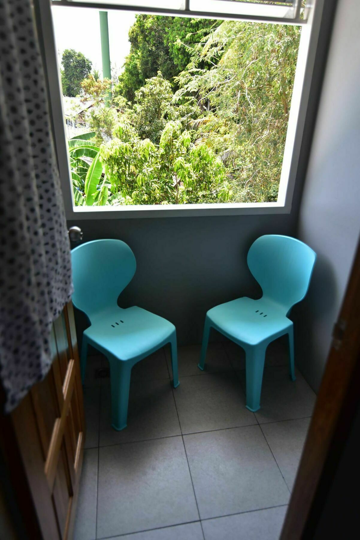 Easy Rooms And Minimart Ко-Ланта Экстерьер фото
